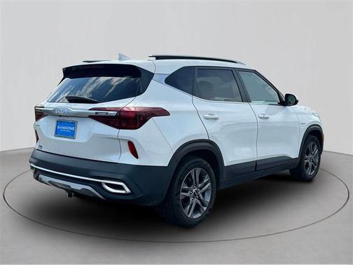 2022 Kia Seltos S