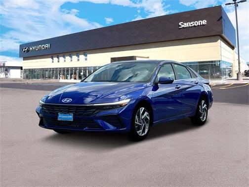 2025 Hyundai ELANTRA SEL