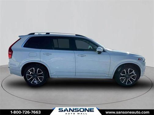 2019 Volvo XC90 T6 Momentum