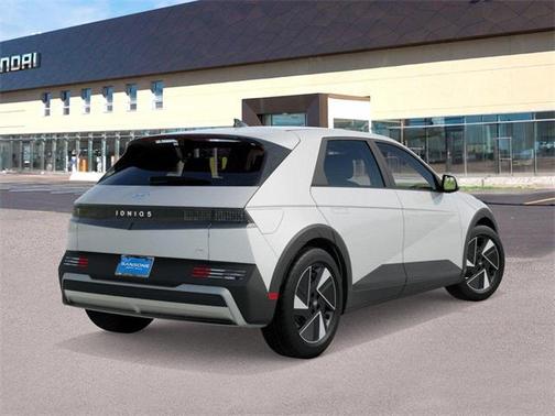 2025 Hyundai IONIQ 5 SE
