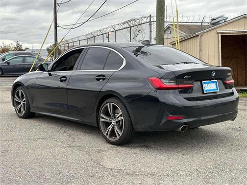 2019 BMW 330 xDrive