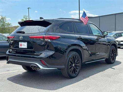 2023 Toyota Highlander XSE