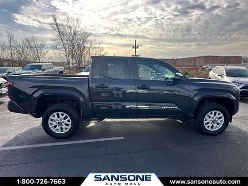 2025 Toyota Tacoma SR5