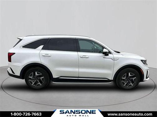 2022 Kia Sorento Hybrid S