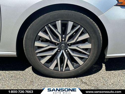 Brilliant Silver Metallic 2023 Nissan Altima 2.5 SV