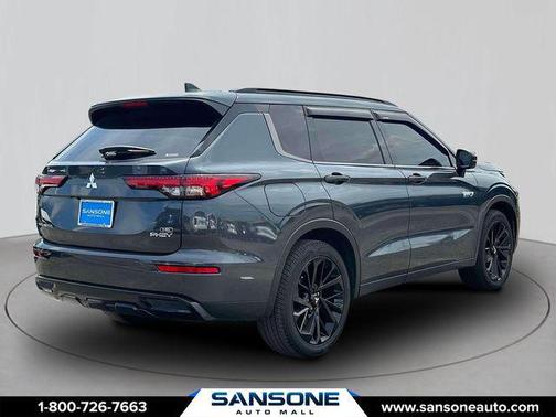 2025 Mitsubishi Outlander PHEV SEL