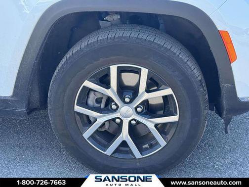 Bright White Clearcoat 2024 Jeep Grand Cherokee L Limited