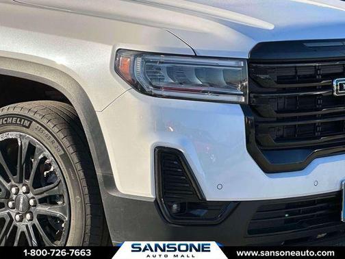 2022 GMC Acadia AWD SLT