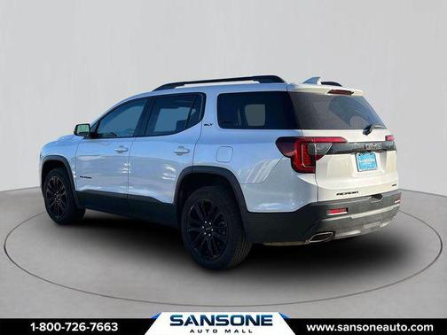 2022 GMC Acadia AWD SLT