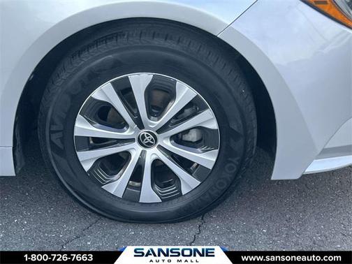 2022 Toyota Corolla Hybrid LE