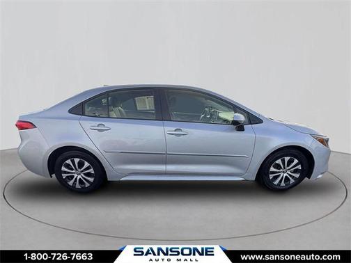 2022 Toyota Corolla Hybrid LE