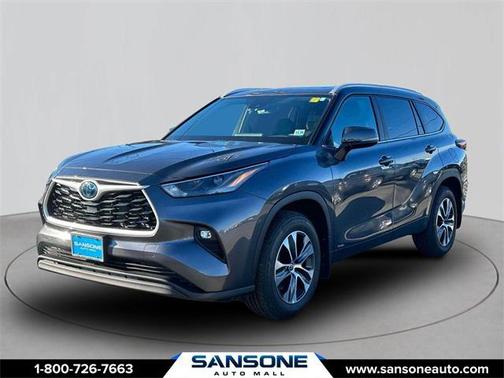 2024 Toyota Highlander Hybrid XLE