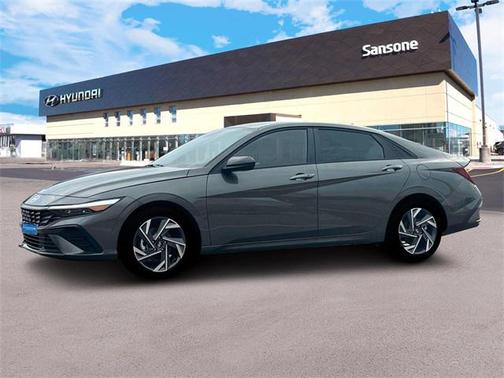 2025 Hyundai ELANTRA Sport