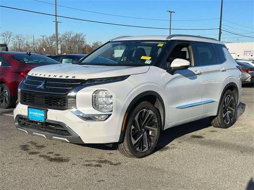 2022 Mitsubishi Outlander SEL Special Edition 2WD