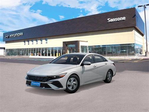 2025 Hyundai ELANTRA SE