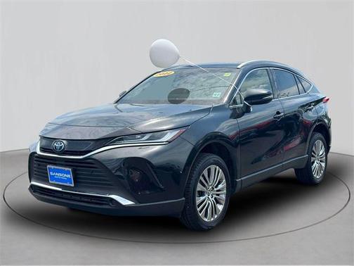 2022 Toyota Venza XLE