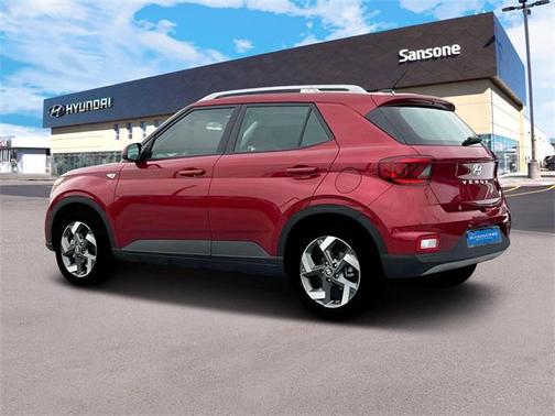 2025 Hyundai VENUE SEL