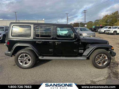 2019 Jeep Wrangler Unlimited Sahara