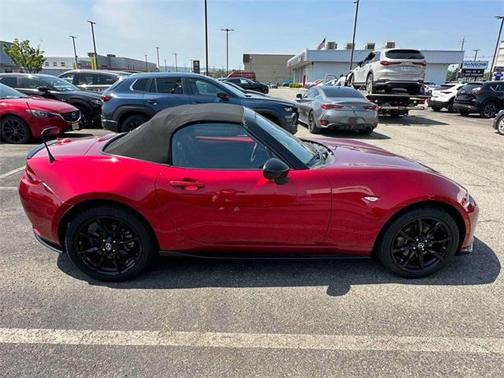 2019 Mazda MX-5 Miata Club