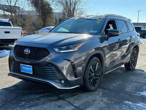 2023 Toyota Highlander XSE