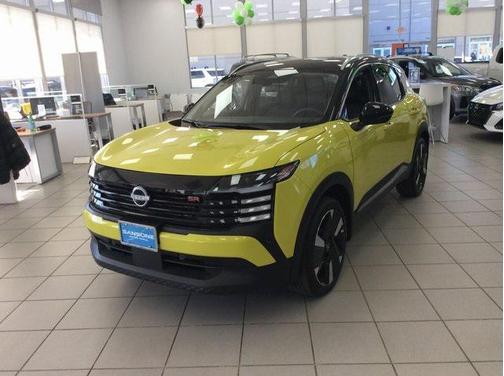 2025 Nissan Kicks SR