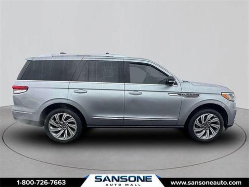 2022 Lincoln Navigator Reserve