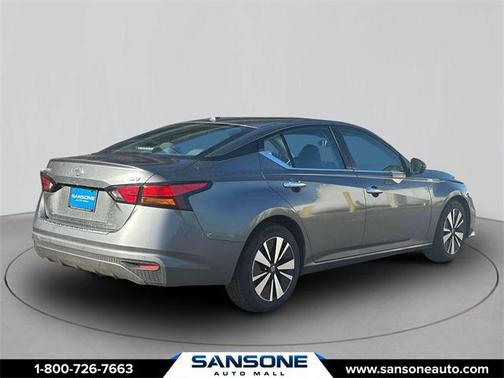 2022 Nissan Altima 2.5 SV