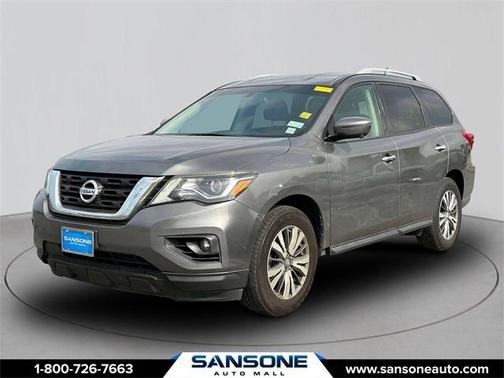 2018 Nissan Pathfinder SL