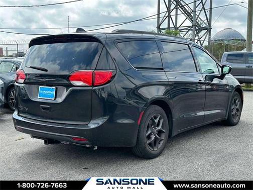 2019 Chrysler Pacifica Touring-L Plus