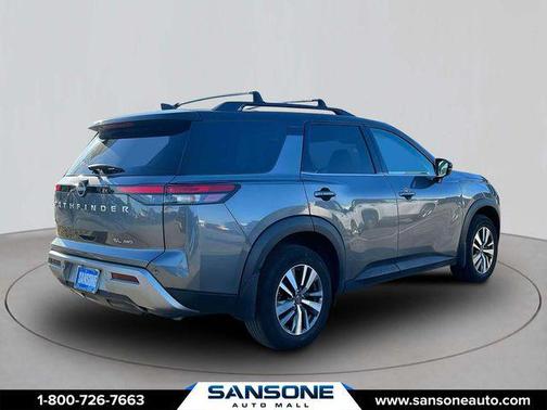 2024 Nissan Pathfinder SL 4WD