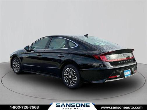 2023 Hyundai SONATA Hybrid SE