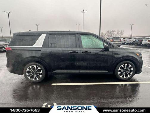 2023 Kia Carnival EX