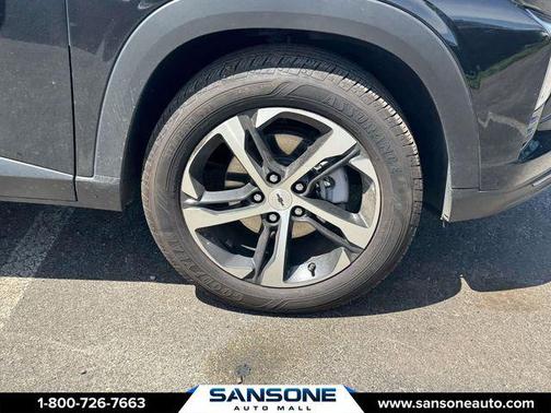 Mosaic Black Metallic 2025 Chevrolet Trax FWD 1RS
