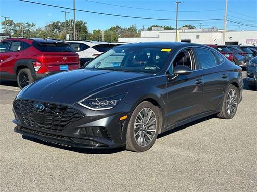 2023 Hyundai SONATA Limited