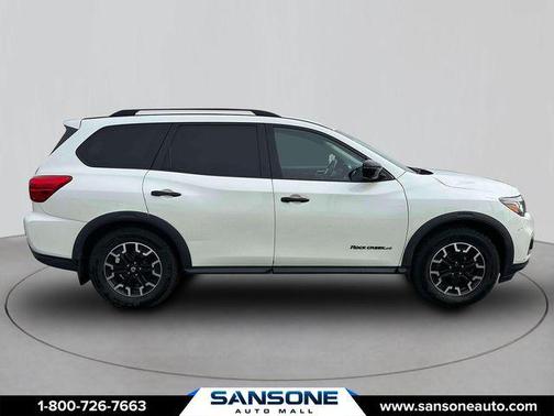 2019 Nissan Pathfinder SL