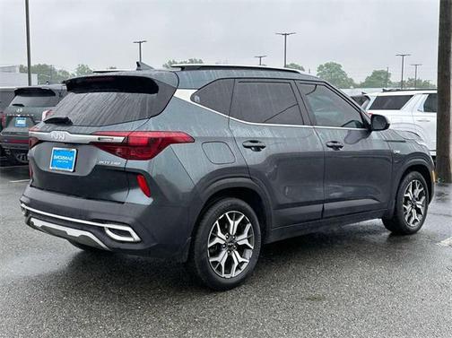 2022 Kia Seltos EX
