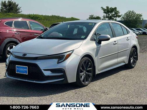 Classic Silver Metallic 2024 Toyota Corolla XSE