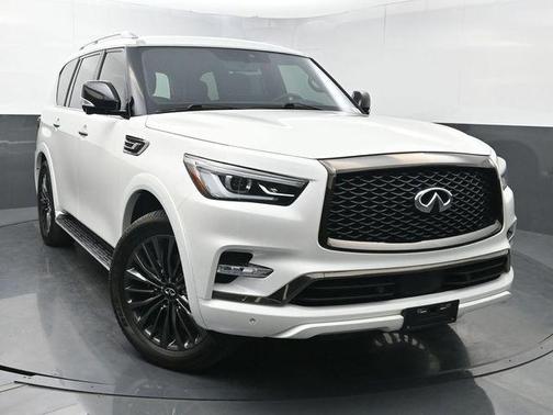 2024 INFINITI QX80 SENSORY AWD