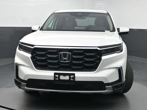 Pearl White 2025 Honda Pilot EX-L