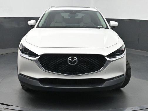 Snowflake White Pearl Mica 2022 Mazda CX-30 2.5 S Premium Package