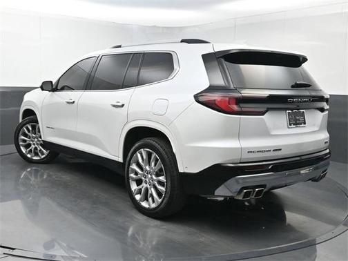 2024 GMC Acadia Denali