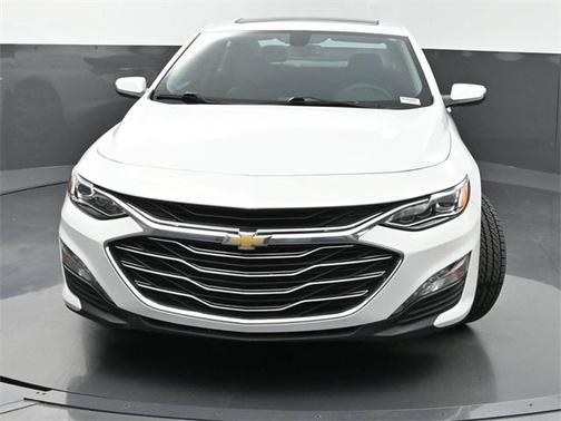 2022 Chevrolet Malibu FWD Premier