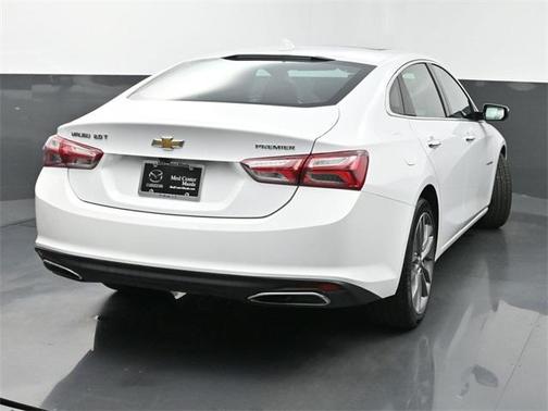 2022 Chevrolet Malibu FWD Premier