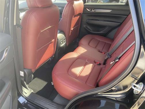 2025 Mazda CX-5 Carbon Edition