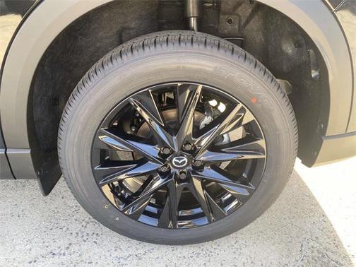 2025 Mazda CX-5 Carbon Edition