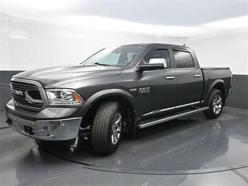 2017 RAM 1500 Limited Crew Cab 4x4 5'7' Box