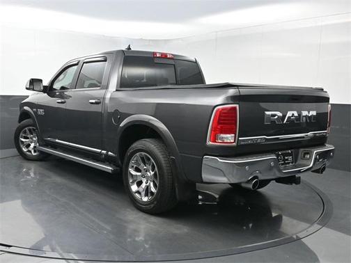 2017 RAM 1500 Limited Crew Cab 4x4 5'7' Box