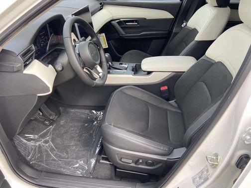 Rhodium White Metallic 2026 Mazda CX-5 2.5 S Preferred Package