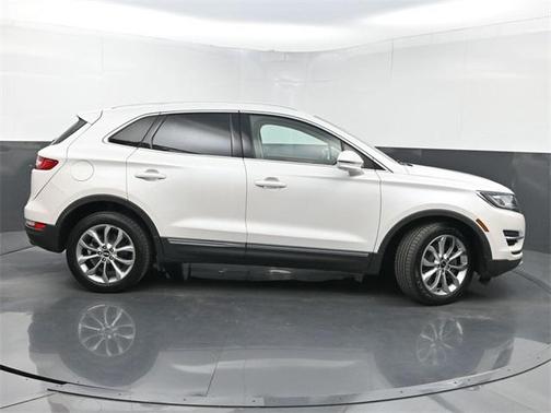 2015 Lincoln MKC Base
