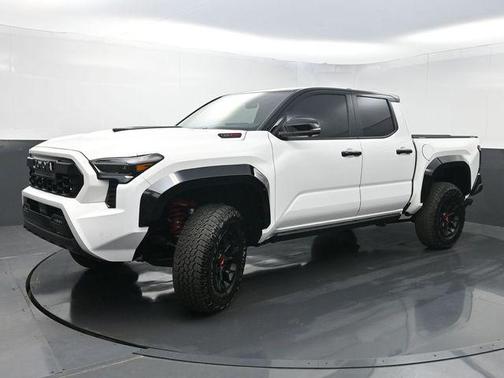 2025 Toyota Tacoma Hybrid TRD Pro